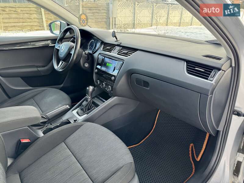 Лифтбек Skoda Octavia 2017 в Киеве фото 28 Лифтбек Skoda Octavia 2017 в Киеве