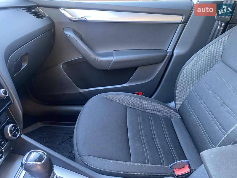 Ліфтбек Skoda Octavia 2017 в Черкасах