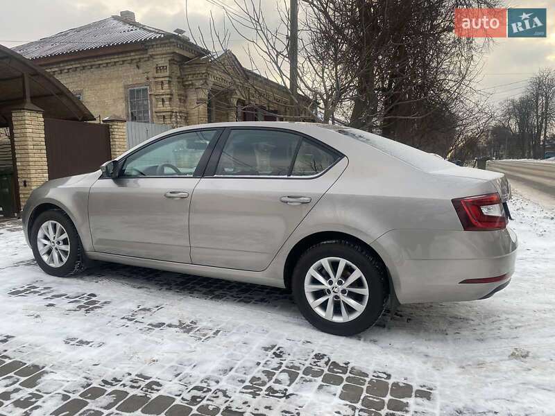 Ліфтбек Skoda Octavia 2017 в Черкасах