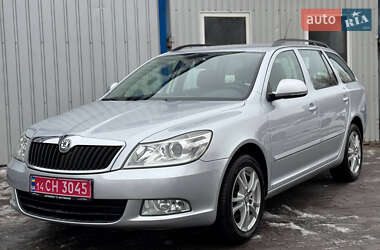 Универсал Skoda Octavia 2010 в Виннице