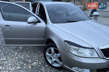 Ліфтбек Skoda Octavia 2009 в Тячеві