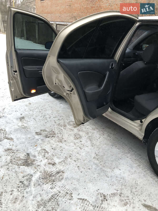 Ліфтбек Skoda Octavia 2004 в Диканьці