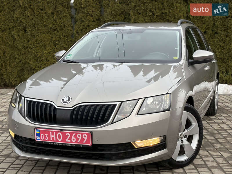 Универсал Skoda Octavia 2017 в Львове