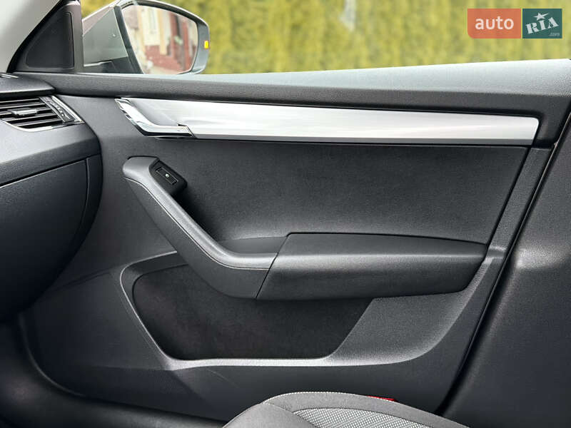 Универсал Skoda Octavia 2017 в Львове