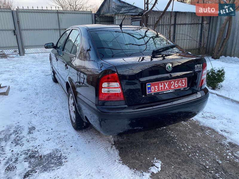Лифтбек Skoda Octavia 2005 в Ахтырке