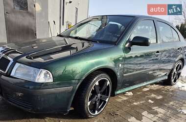 Лифтбек Skoda Octavia 2002 в Бучаче