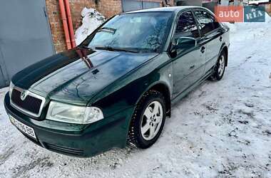 Лифтбек Skoda Octavia 2002 в Прилуках