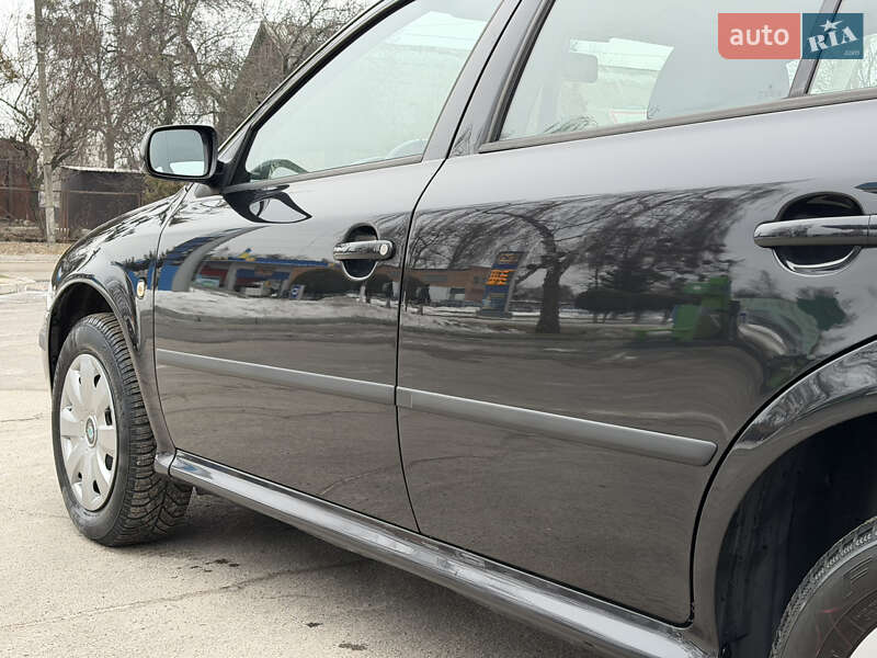 Универсал Skoda Octavia 2006 в Лубнах