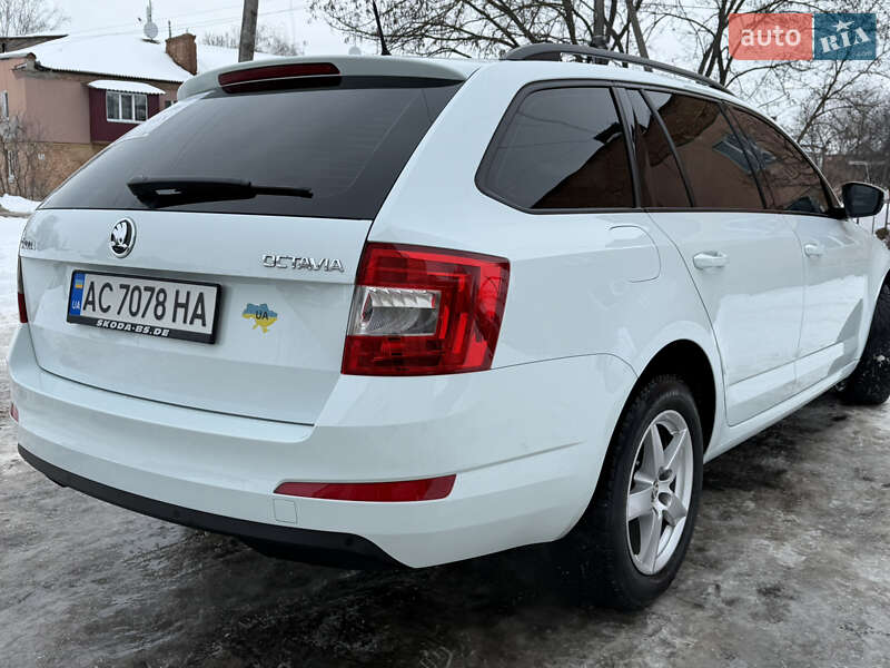 Универсал Skoda Octavia 2016 в Нежине