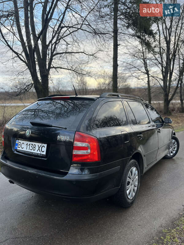 Универсал Skoda Octavia 2005 в Дрогобыче