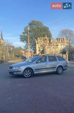 Универсал Skoda Octavia 2007 в Луцке
