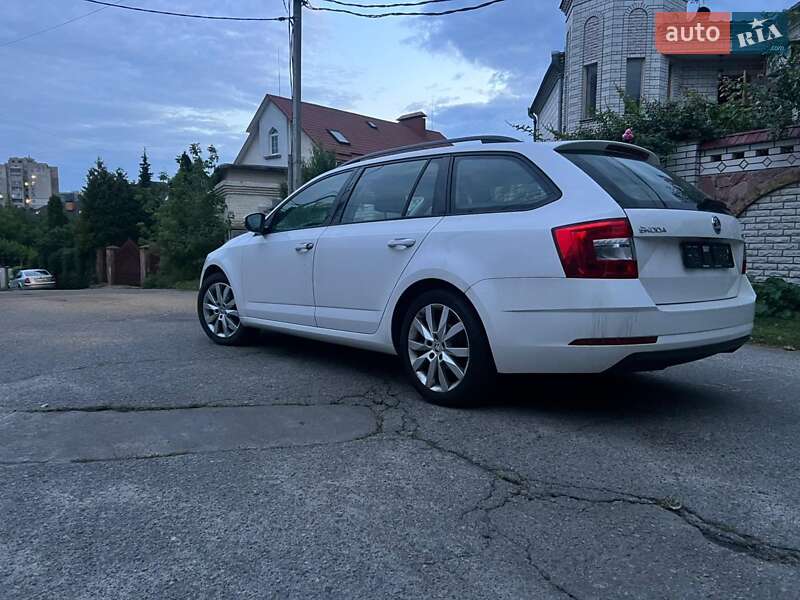 Универсал Skoda Octavia 2019 в Киеве