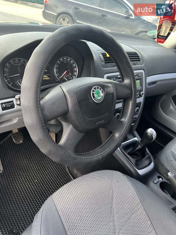 Универсал Skoda Octavia 2009 в Хусте