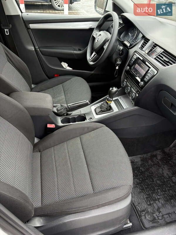Універсал Skoda Octavia 2014 в Кременчуці