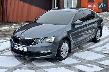 Лифтбек Skoda Octavia 2017 в Днепре