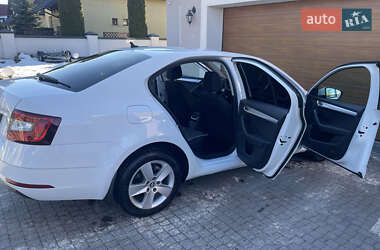 Лифтбек Skoda Octavia 2018 в Львове