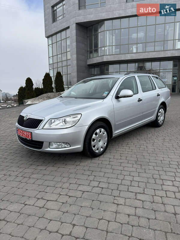 Skoda Octavia 2011