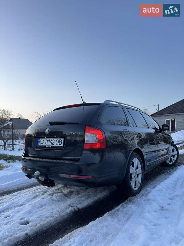 Универсал Skoda Octavia 2010 в Семеновке