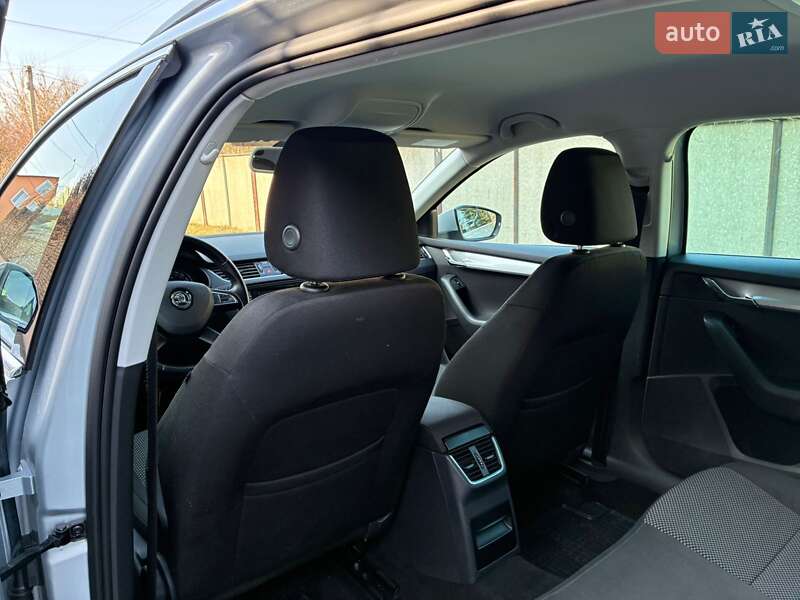 Универсал Skoda Octavia 2013 в Луцке