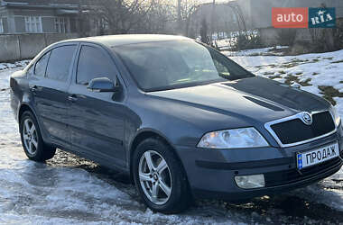 Лифтбек Skoda Octavia 2005 в Кицмани