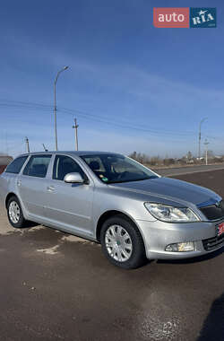 Универсал Skoda Octavia 2012 в Нововолынске