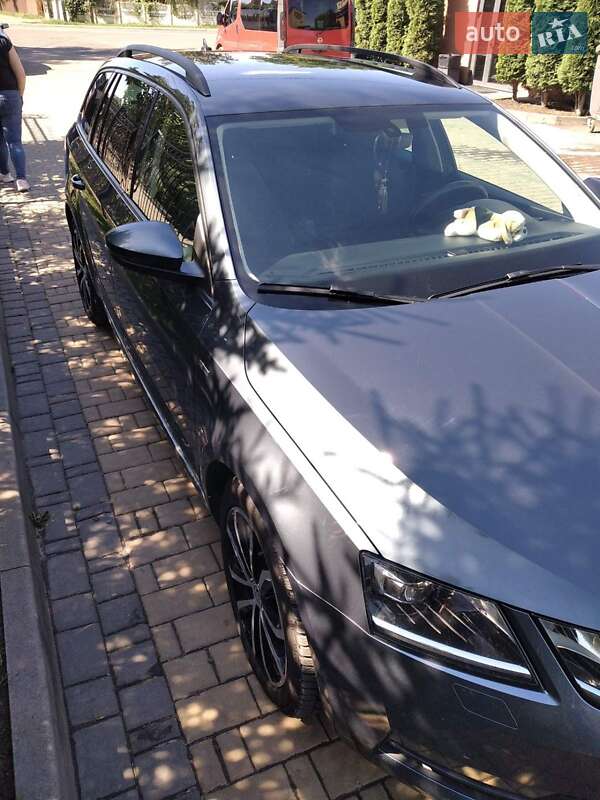 Универсал Skoda Octavia 2019 в Луцке фото 10 Универсал Skoda Octavia 2019 в Луцке