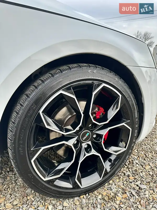 Skoda Octavia 2016 VIN TMBJK7NE5H0050643 фото оголошення 21 з 78
