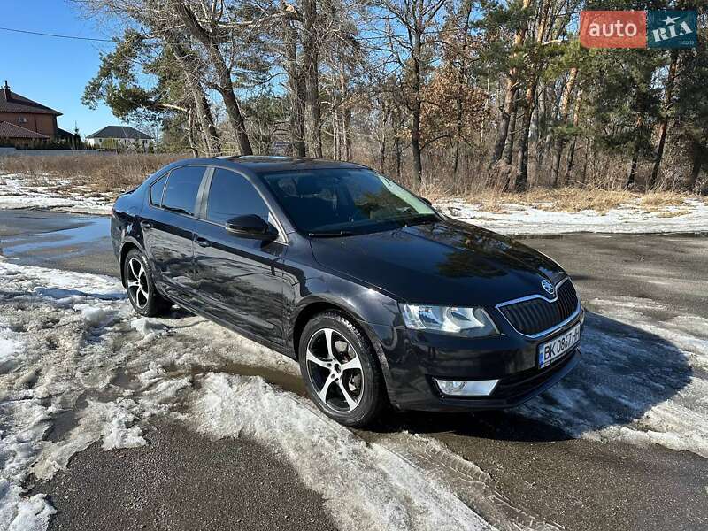 Лифтбек Skoda Octavia 2013 в Киеве фото Лифтбек Skoda Octavia 2013 в Киеве