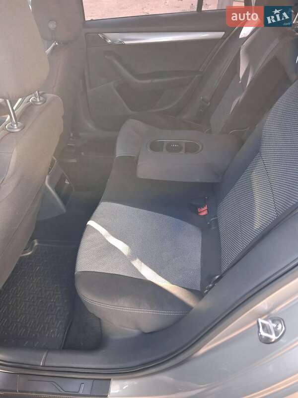 Універсал Skoda Octavia 2013 в Калуші