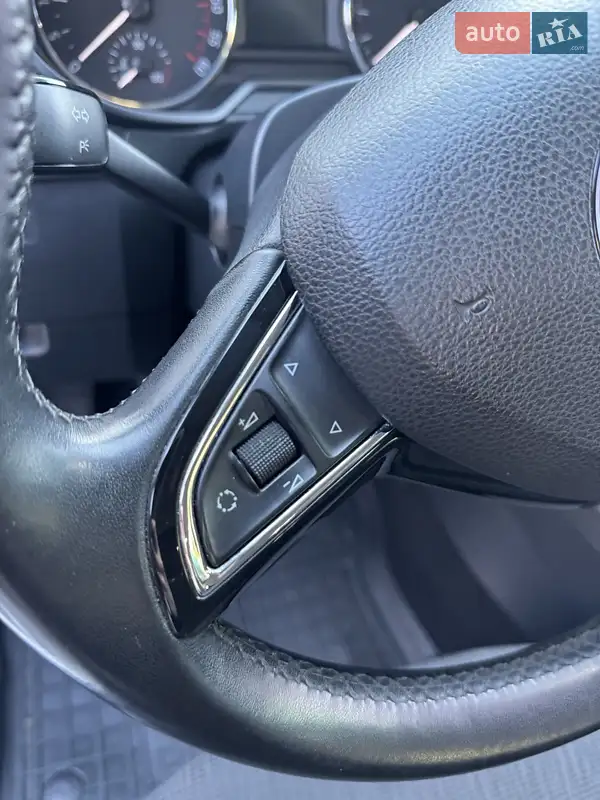 Skoda Octavia 2014 VIN TMBJJ7NE1E0135607 фото оголошення 91 з 142