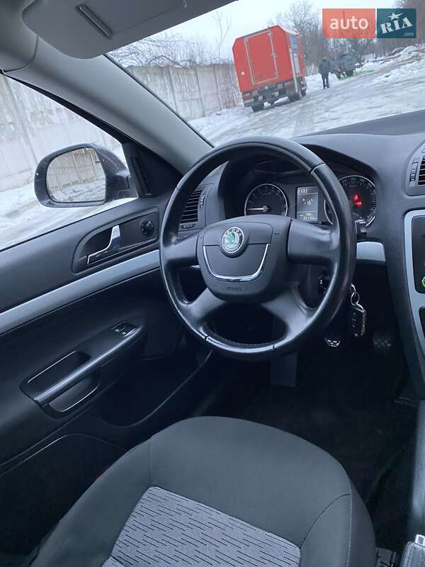 Универсал Skoda Octavia 2010 в Полтаве фото 15 Универсал Skoda Octavia 2010 в Полтаве