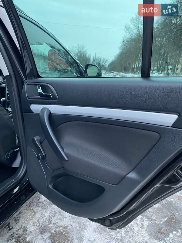 Универсал Skoda Octavia 2010 в Полтаве фото 20 Универсал Skoda Octavia 2010 в Полтаве