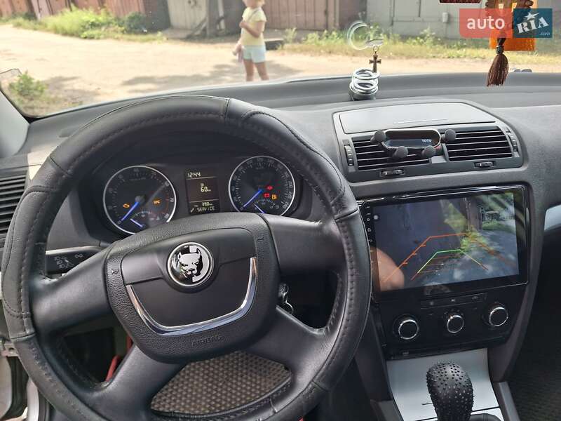 Ліфтбек Skoda Octavia 2010 в Чернігові