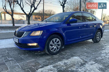 Лифтбек Skoda Octavia 2019 в Черкассах