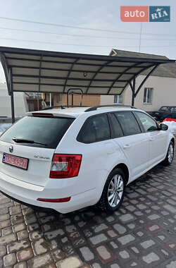 Універсал Skoda Octavia 2014 в Великій Багачці