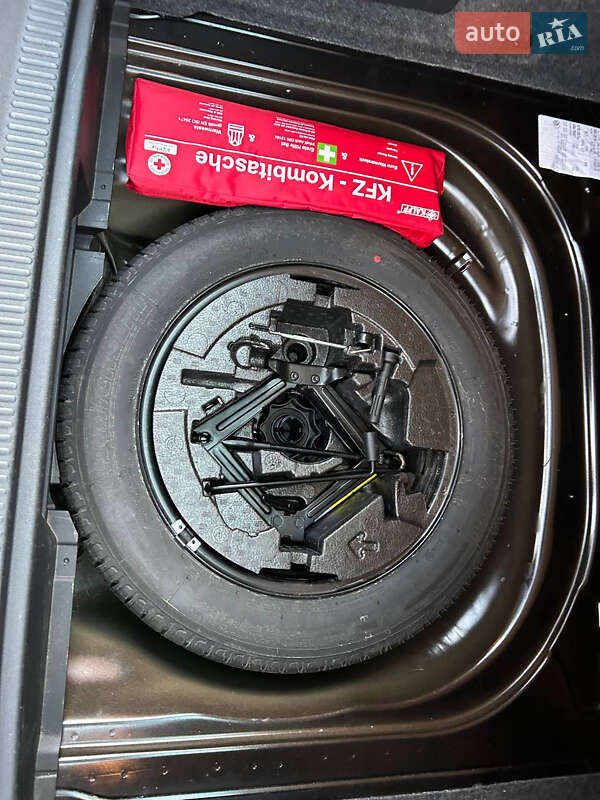 Универсал Skoda Octavia 2015 в Камне-Каширском