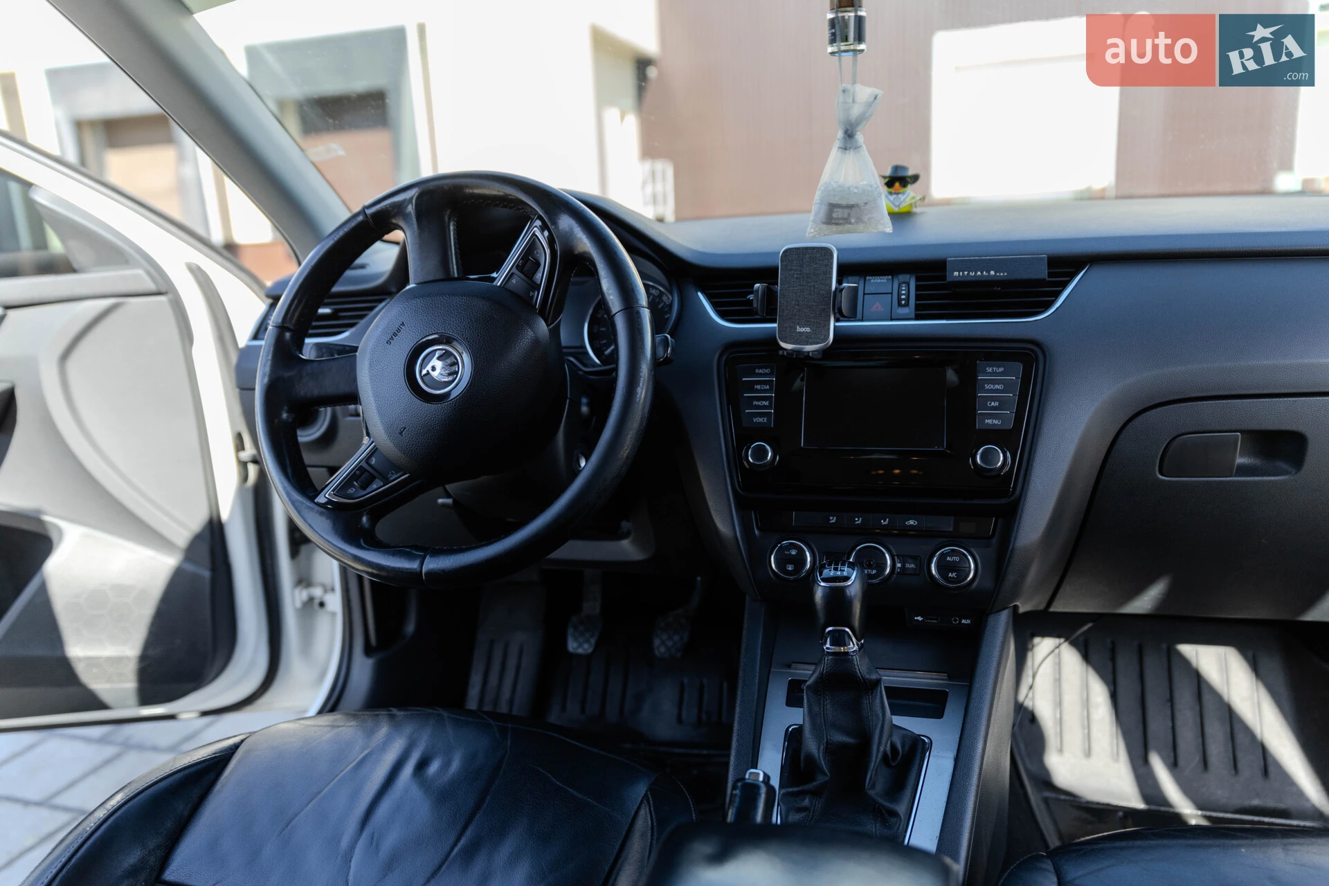 2014 Skoda Octavia - мініатюра 24
