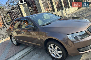 Лифтбек Skoda Octavia 2014 в Тячеве