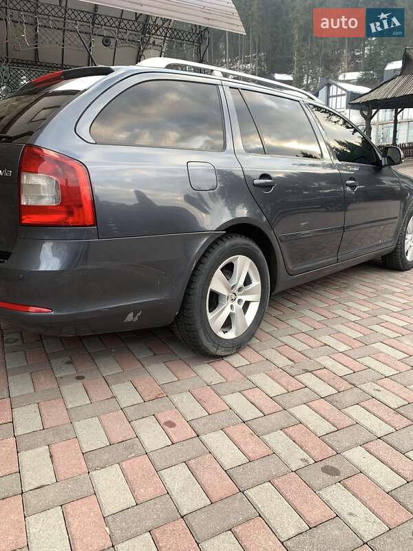 Универсал Skoda Octavia 2011 в Татарове фото 10 Универсал Skoda Octavia 2011 в Татарове