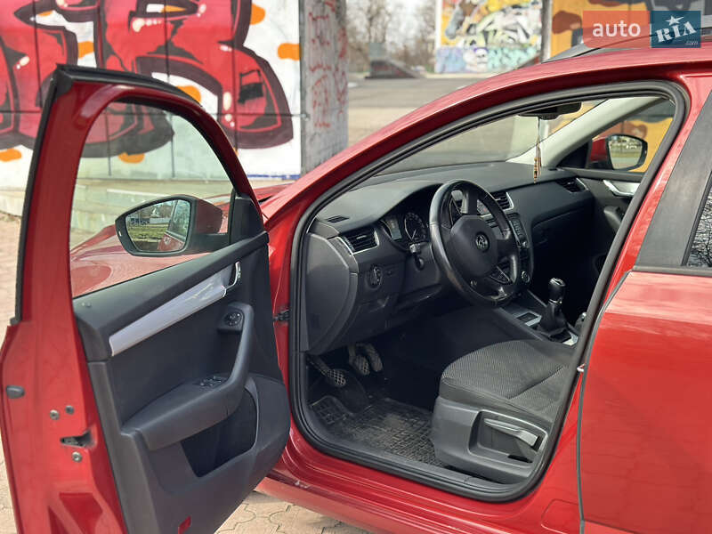 Универсал Skoda Octavia 2014 в Николаеве