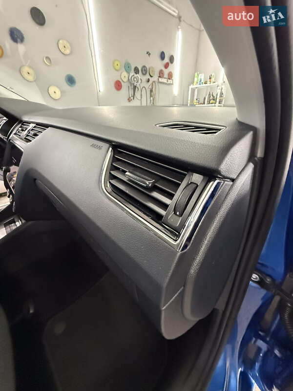 Универсал Skoda Octavia 2019 в Луцке