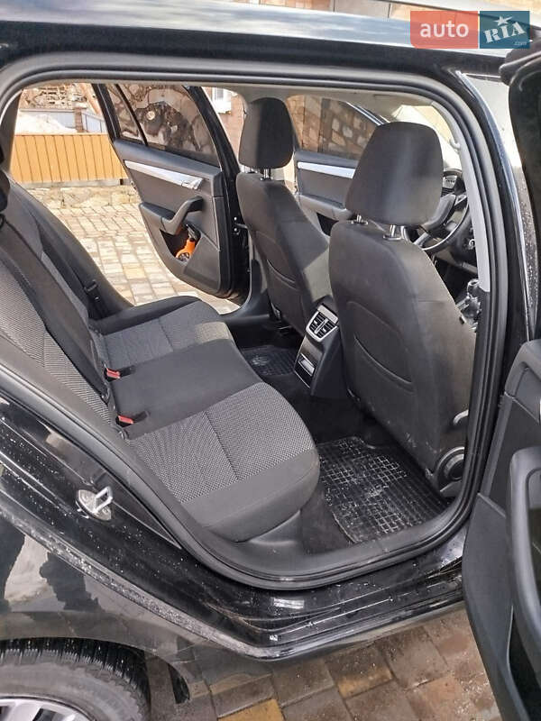 Универсал Skoda Octavia 2015 в Виннице