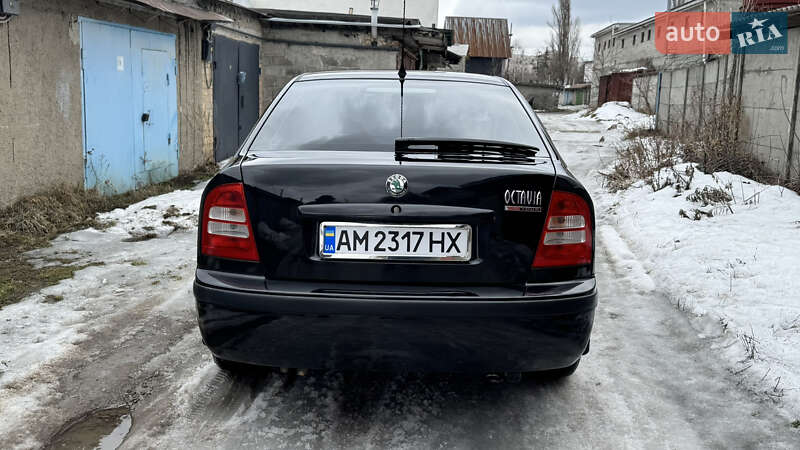 Лифтбек Skoda Octavia 2005 в Киеве