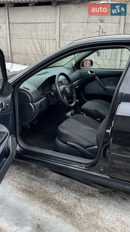 Лифтбек Skoda Octavia 2005 в Киеве