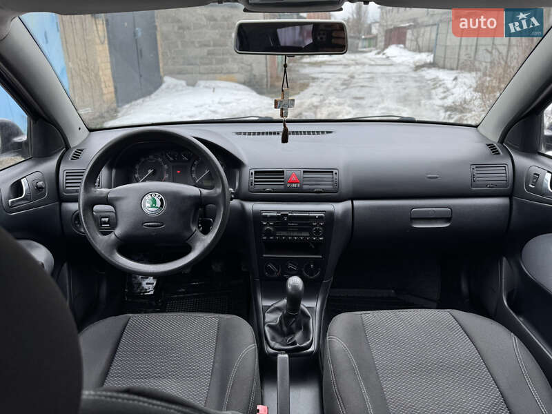 Лифтбек Skoda Octavia 2005 в Киеве
