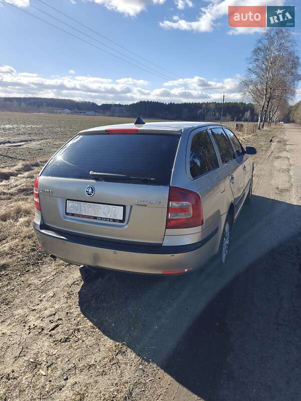 Универсал Skoda Octavia 2005 в Ковеле
