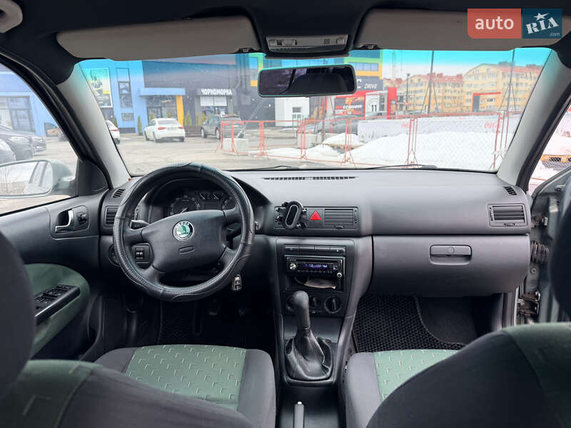 Универсал Skoda Octavia 2002 в Софиевской Борщаговке