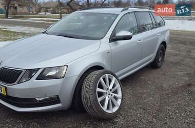 Универсал Skoda Octavia 2020 в Черкассах