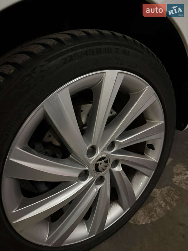 Лифтбек Skoda Octavia 2021 в Харькове