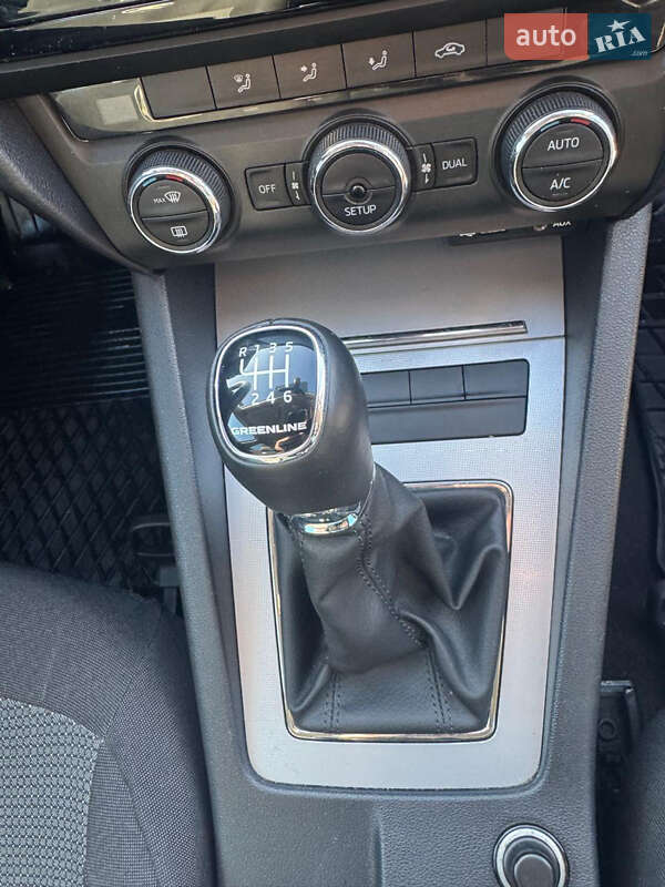 Лифтбек Skoda Octavia 2013 в Львове фото 7 Лифтбек Skoda Octavia 2013 в Львове